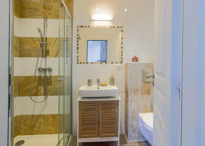 Holiday home Ghjunchitu - Vue Et Piscine Privee Proche De L'ile Rousse *