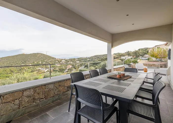 Holiday home Ghjunchitu - Vue Et Piscine Privee Proche De L'ile Rousse