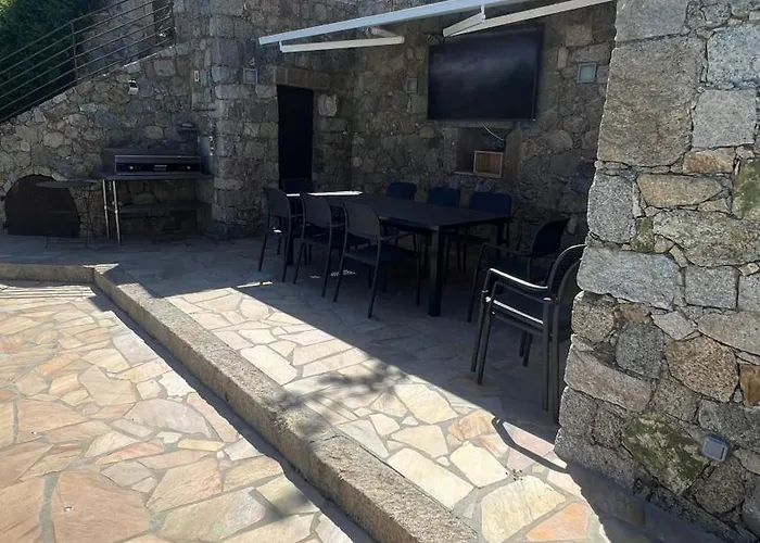 Ghjunchitu - Vue Et Piscine Privee Proche De L'ile Rousse Corbara
