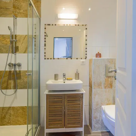 Holiday home Ghjunchitu - Vue Et Piscine Privee Proche De L'ile Rousse *