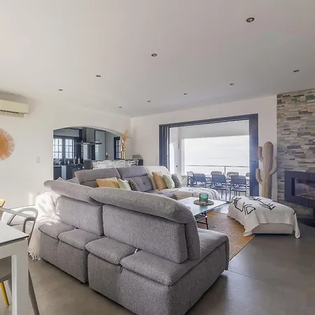 Semesterbostad Ghjunchitu - Vue Et Piscine Privee Proche De L'ile Rousse