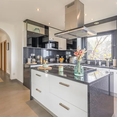 Ghjunchitu - Vue Et Piscine Privee Proche De L'ile Rousse Semesterbostad Corbara