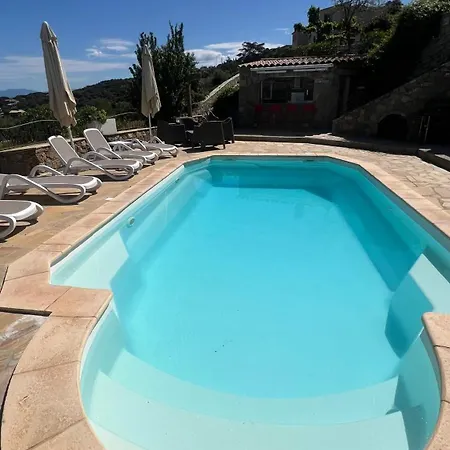 Ghjunchitu - Vue Et Piscine Privee Proche De L'ile Rousse