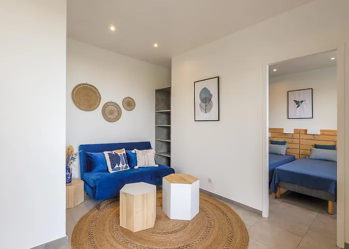 Ghjunchitu - Vue Et Piscine Privee Proche De L'ile Rousse Corbara